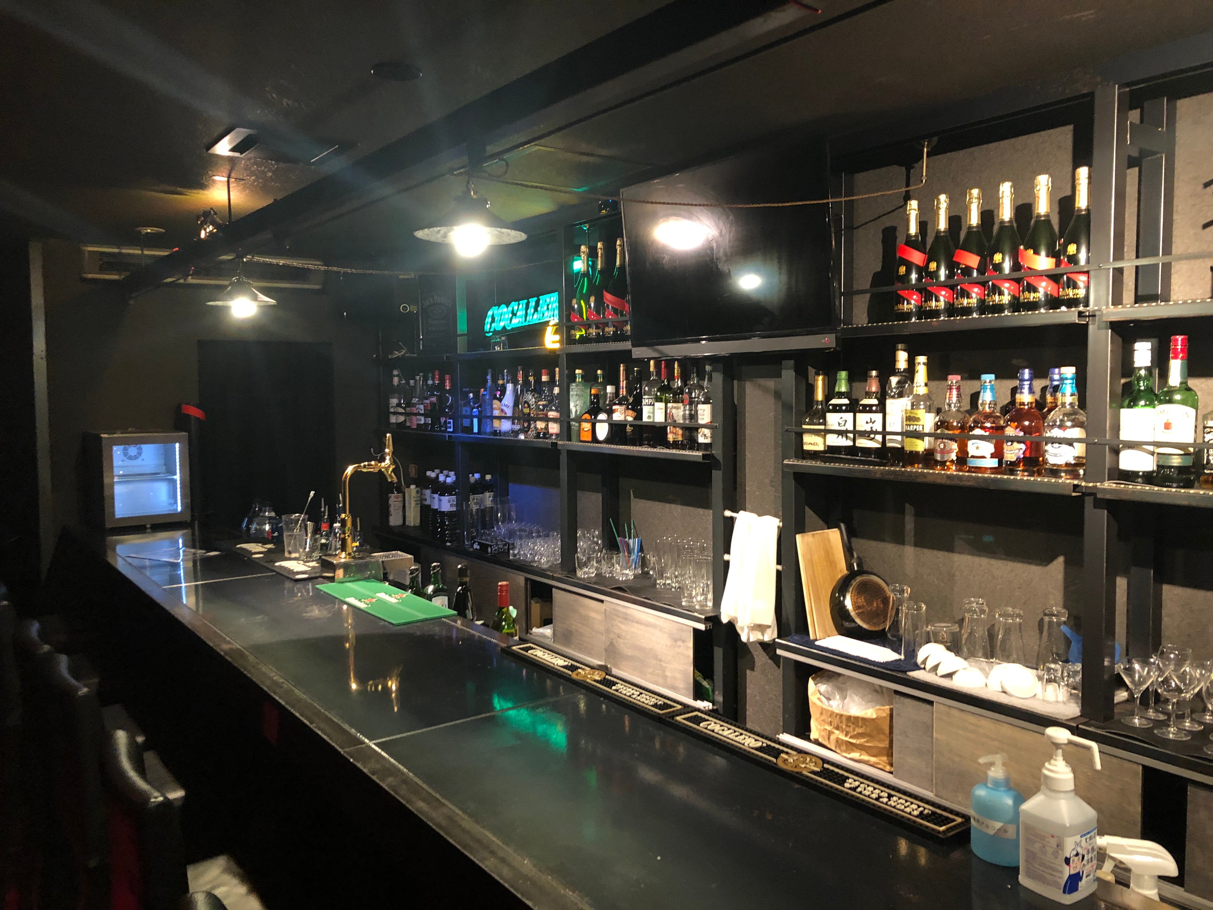 表参道駅 カラオケバーのbarの地図 Bar あなたとbarを繋ぐ アンドバー 表参道駅 カラオケバーのbarの地図 Bar あなたとbarを繋ぐ アンドバー